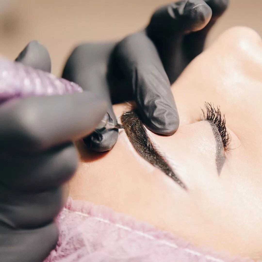 Перманентный макияж татуаж. Татуаж косметология. Тату макияж. Перманентный макияж. Макияж татуаж.