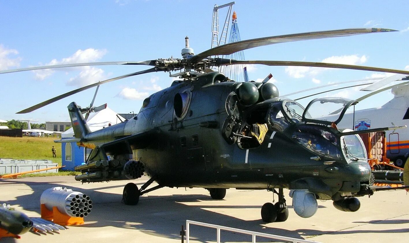 Ударный вертолет ми-35п. Ми-35м вертолёт. Ударный вертолёт ми-35. Ми-35мс армейский.
