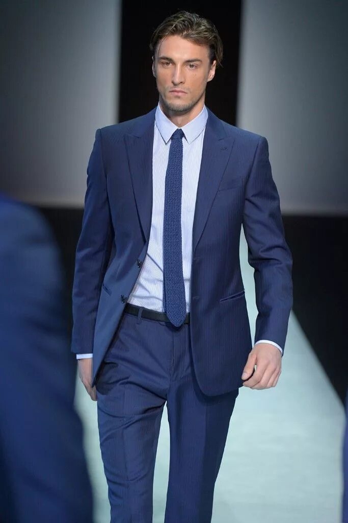 Armani Suit. Giorgio Armani Suits. Костюмы Giorgio Armani. Костюм Армани мужской синий