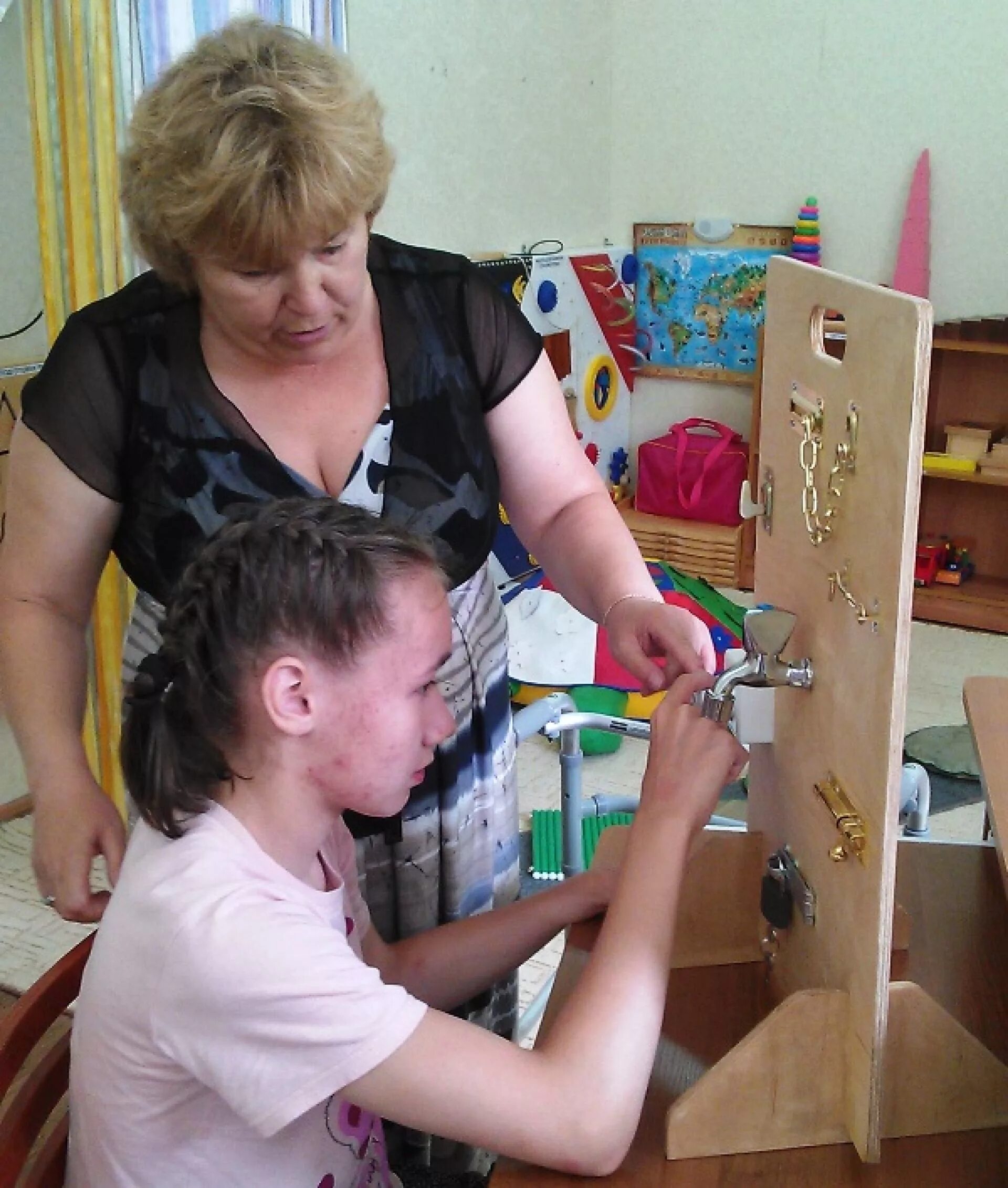Формирование социально бытовой ориентировки. Реабилитационный центр лаишево. социально-бытовые навыки детей с овз. навыки самообслуживания у детей с овз.