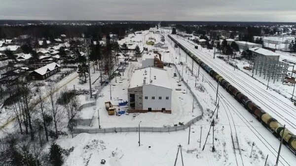 Вокзал в хвойной новгородской. Посёлок хвойная новгородская область. Поселок сосны. Станция кабожа. Ст хвойная.