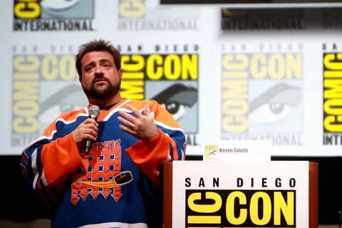 File:Kevin Smith (9361660239).jpg. 