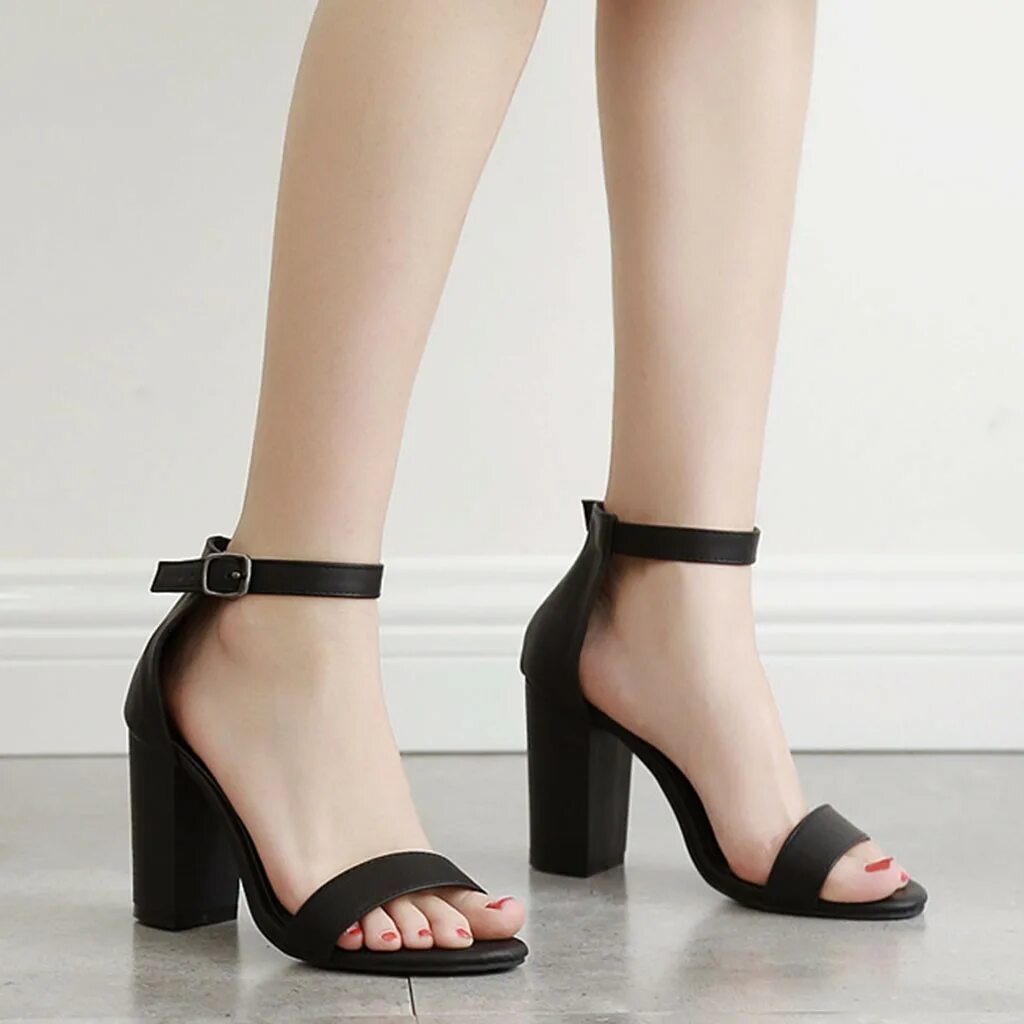 Туфли женские на каблуке с ремешком. Туфли на каблуке с ремешком. Босоножки черные на каблуке с ремешком. Босоножки черные на каблуке с ремешком. Туфли с ремешком.