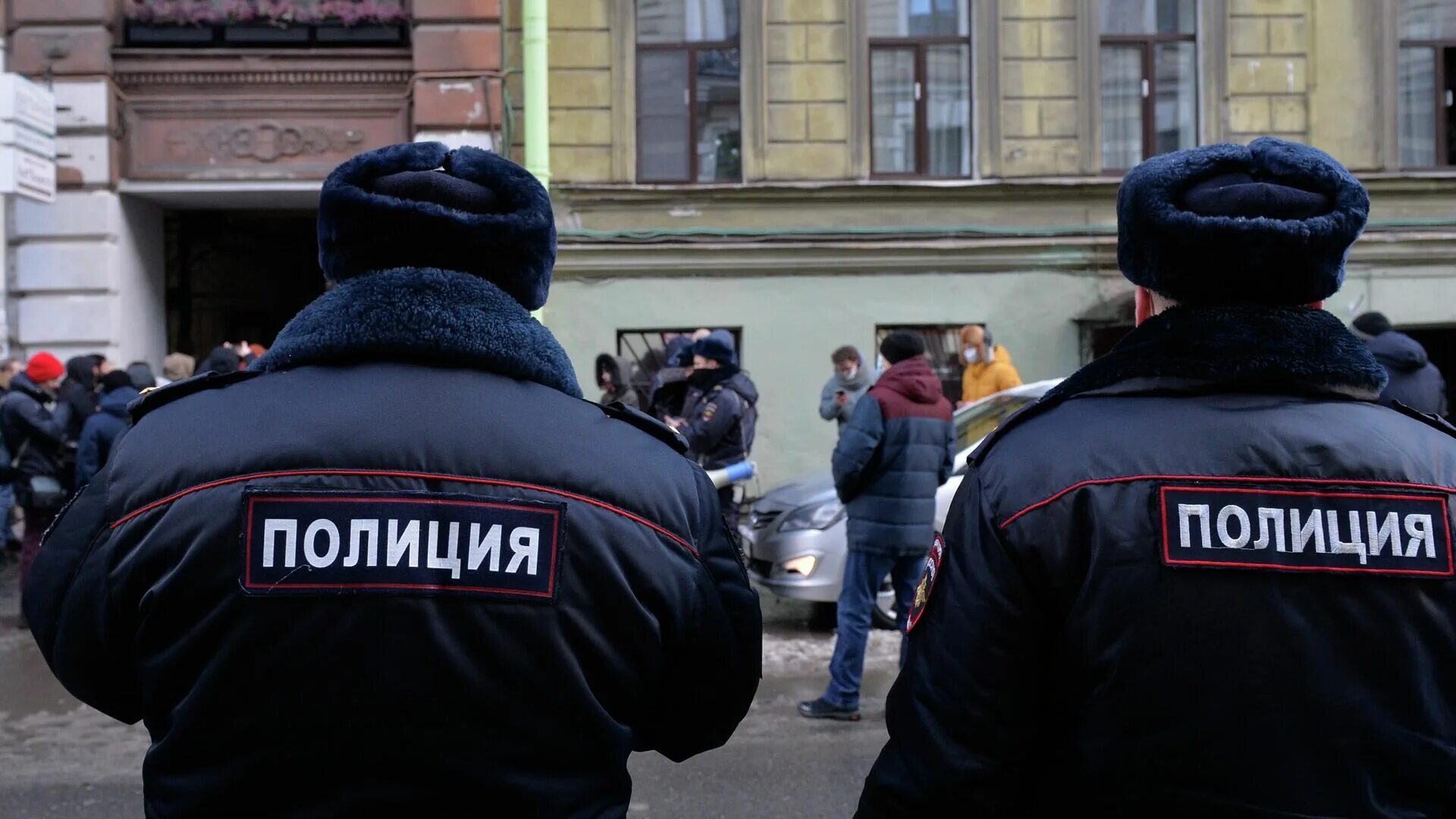 Полиция России. Полиция Петербурга. Полицейский Петербург. Правоохранительные органы полиция.