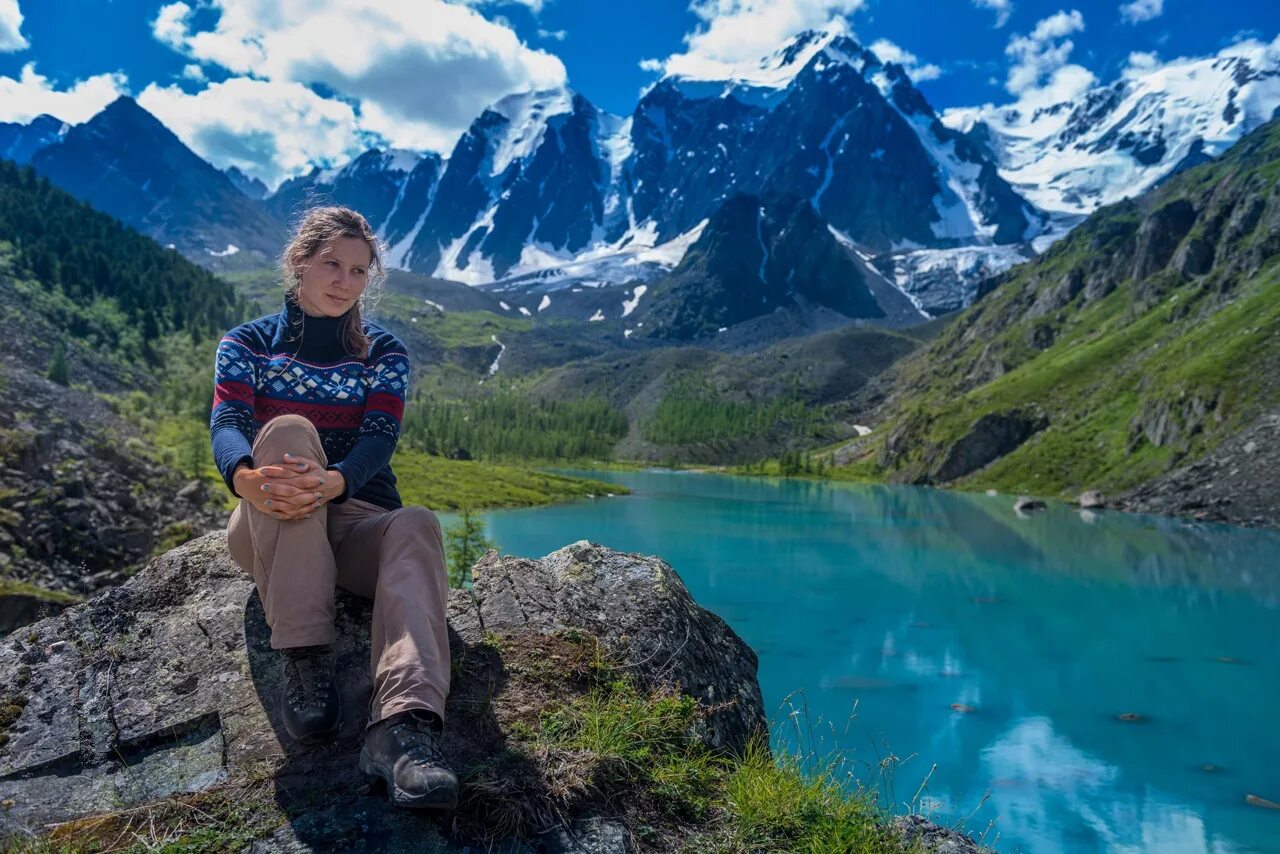 Самая путешественница. Путешественницы. фото девушки путешественница. автостопом по мирам. путешествует по всему миру михаил васильевич.