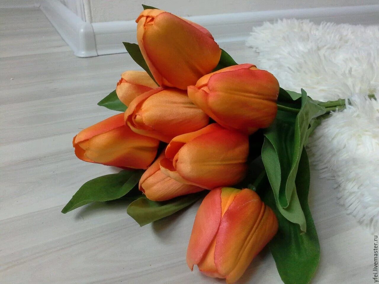 Тюльпаны из силикона. Тюльпан Альбатрос. Тюльпаны Новосибирск. Цветы тюльпаны из силикона штучные. Купить тюльпаны в подольске