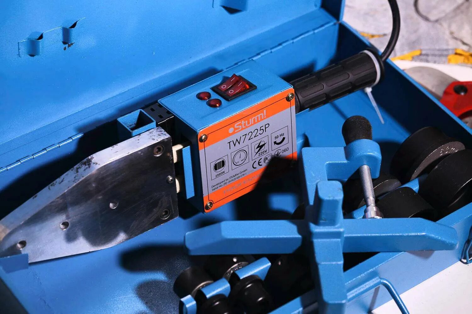 Sturm tw7225p. Sturm проф, 2500 вт tw7225p. сварочный аппарат пластиковых труб sturm tw7225p. паяльник для полипропиленовых труб sturm 2500вт.