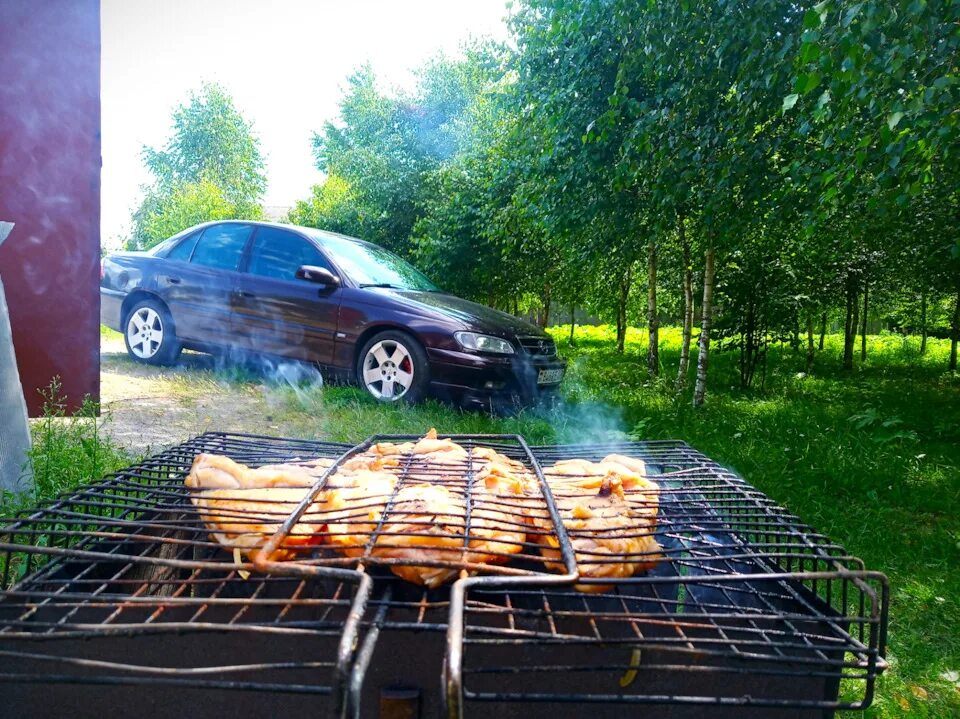 Кладбище. Подновлены. Подновлены. Дерево обработанное олифой. Подновлены.