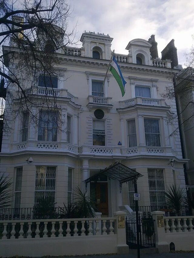 Сайт посольства ташкента. Посольство Узбекистана. Посольство Великобритании в Ташкенте. Посольство Америки в Ташкенте. Посольство Узбекистана в Ташкенте.