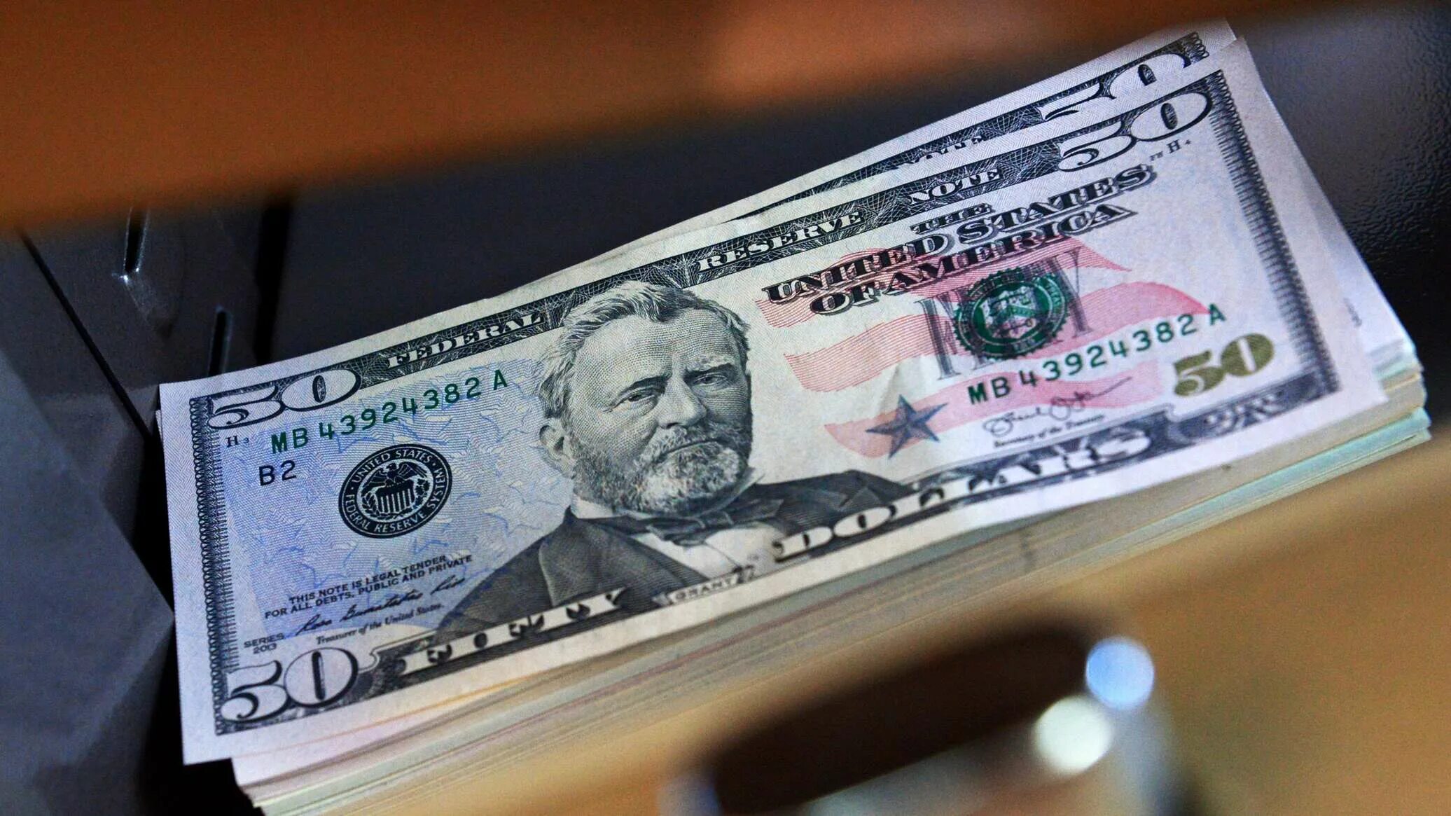 800 долларов в рублях 2025. Новые доллары. 50 долларов. новые доллары сша. фото нового доллара.