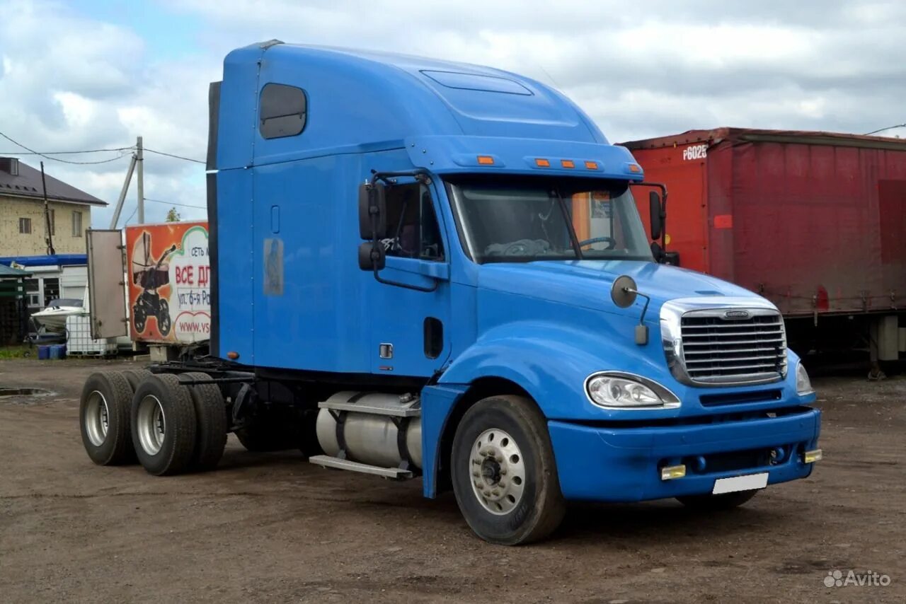 Седельный тягач freightliner Columbia. Freightliner Columbia 120. Тягач Фредлайнер коламбия. Фредлайнер открытый бортовой 120 Colum. Купить тягач фредлайнер в россии