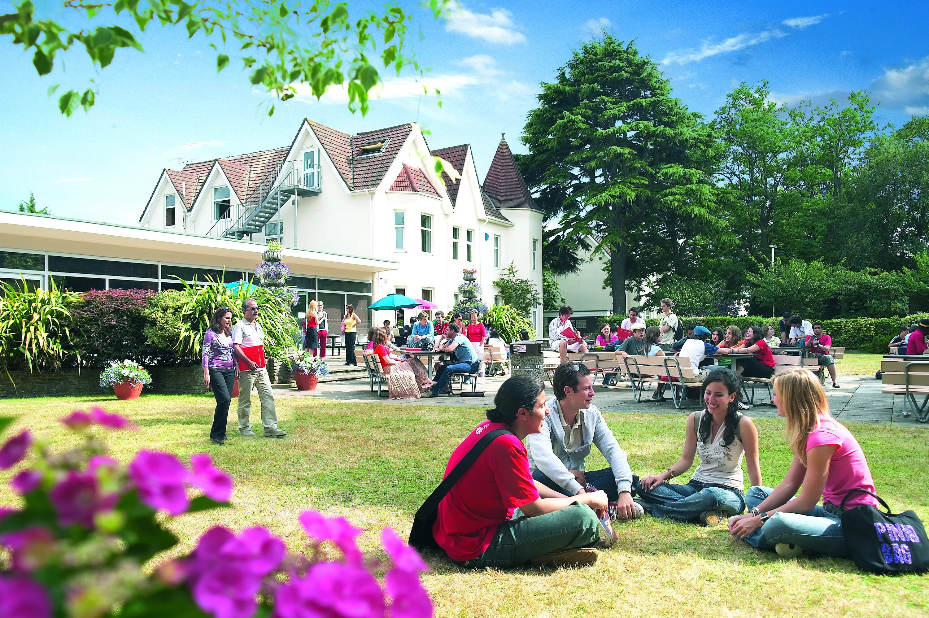 Anglo Continental Bournemouth. Фотографии для описания. Anglo Continental School of English. Школа английского Континенталь. Школа говорения