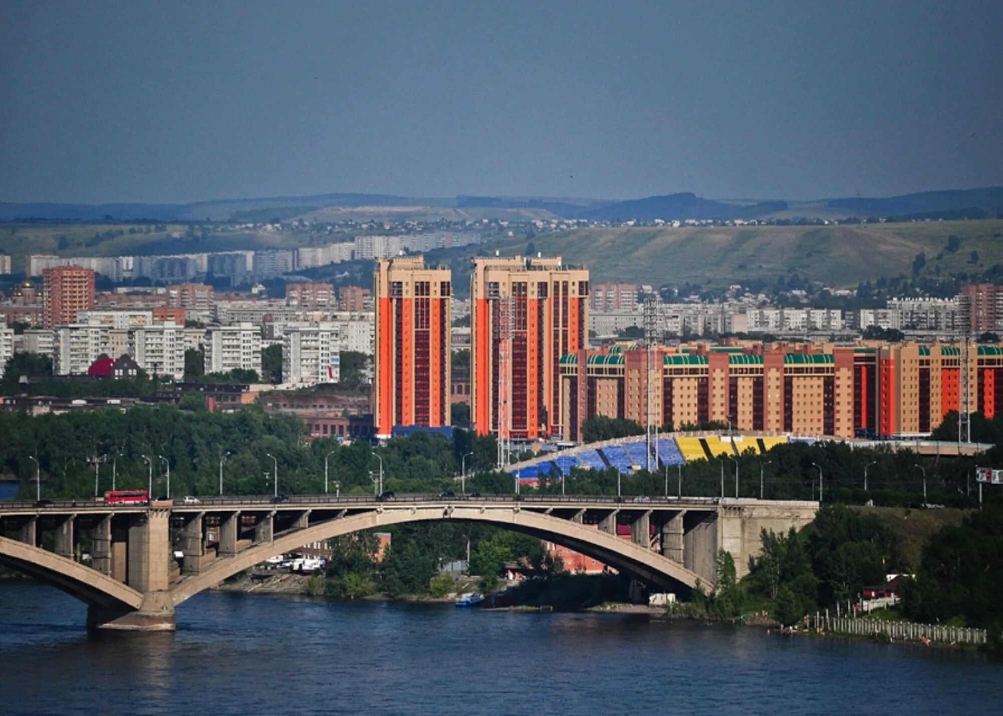 Красноярск-Сити Красноярск. Красноярск столица Красноярского края. Красноярск столица Сибири. Красноярск правый берег.