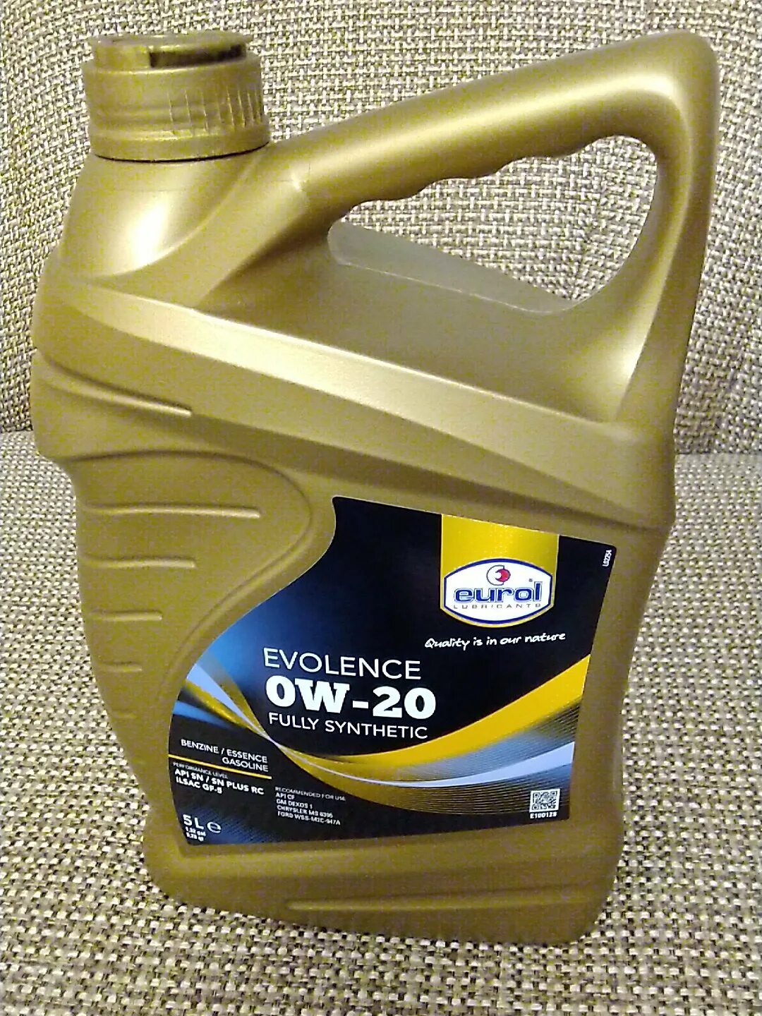 Idemitsu 30011325746 масло моторное. 0w20 synthetic oil. 946 л. 0w20 synthetic oil. 087989163 honda.