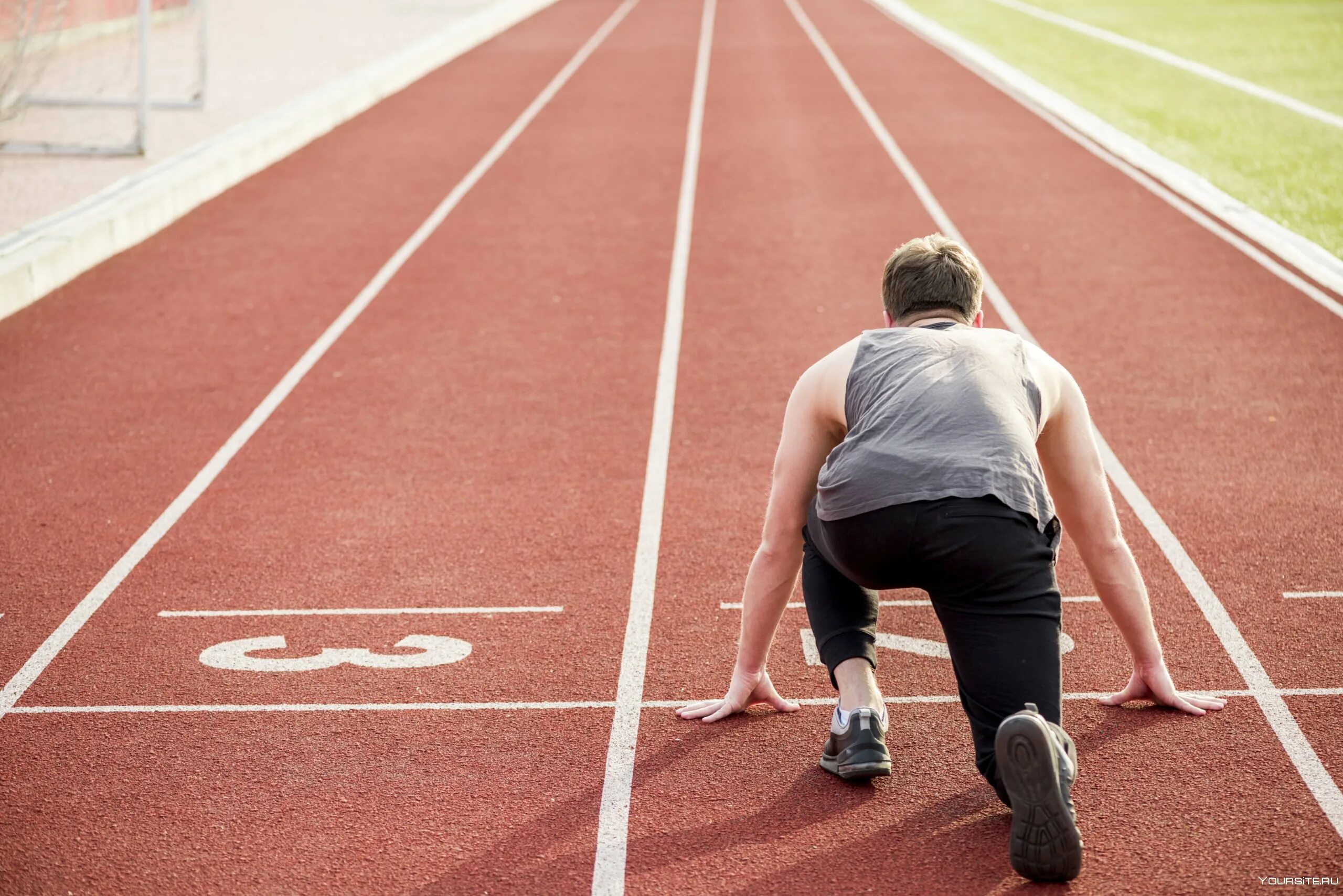 Спортивная дорожка. Дорожка для бега. Спортсмен на старте. Дорожка спортивная для бега. Дорожка гордости