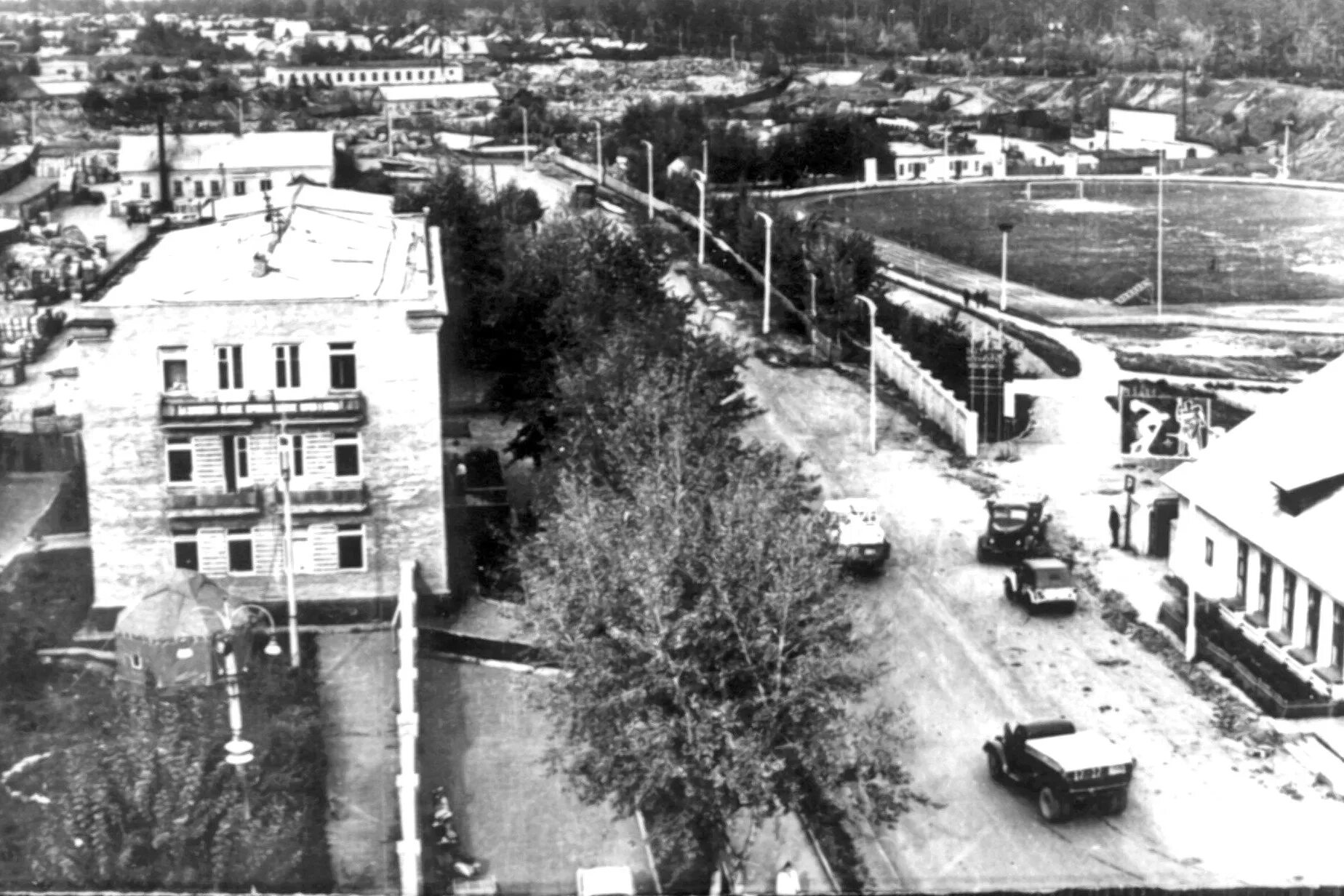 Стадион Стройпластмасс Мытищи. Мытищи 19 век. Мытищи 70-е года. Мытищи 1950. Поселок фабрики мытищи