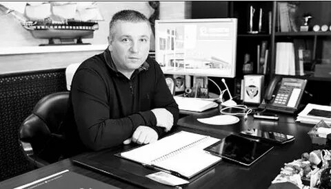 Директор ковров