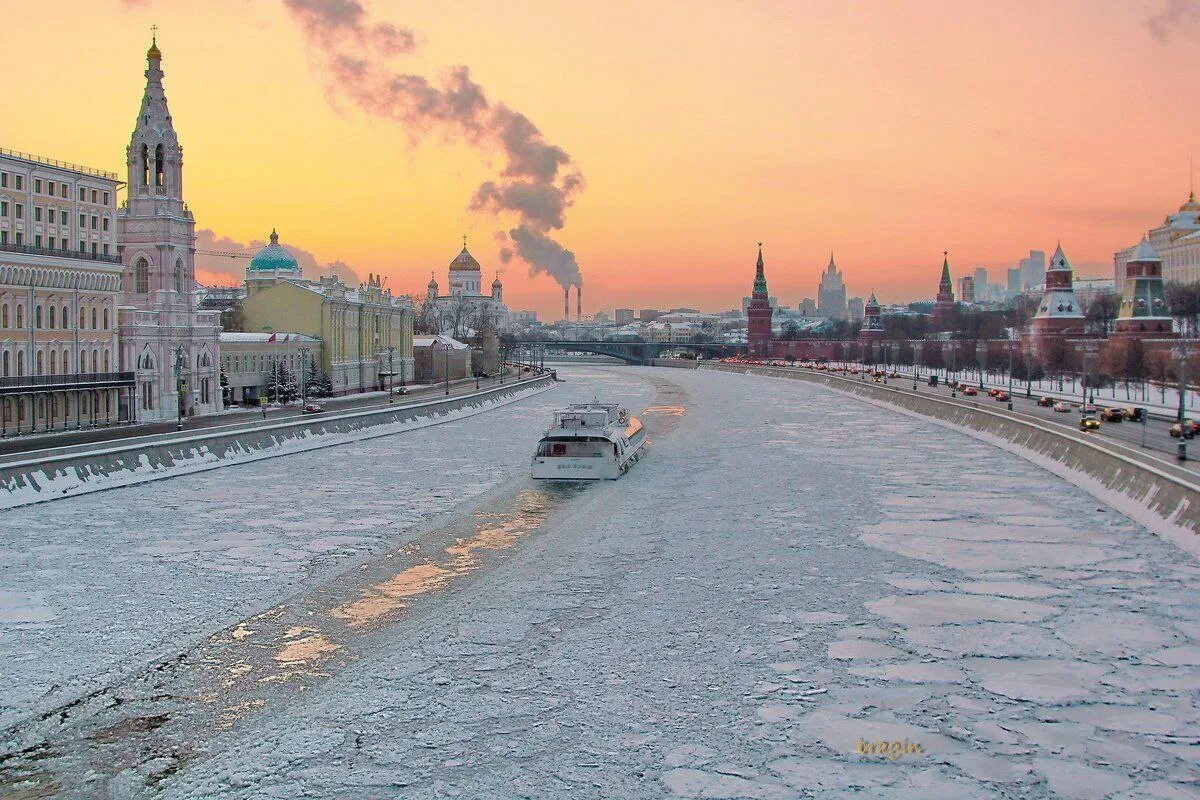 How Is the Weather in Russia? Best Times to Visit