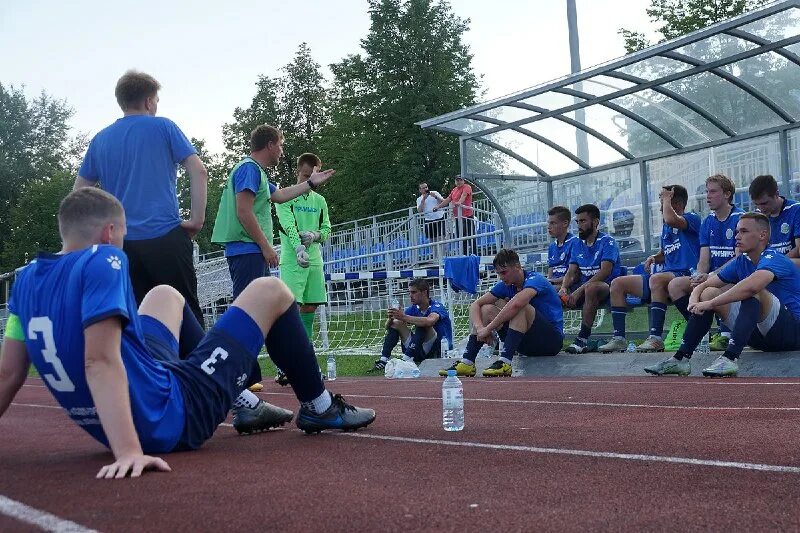 Фк триумф екатеринбург. Фк аякс. Футбол брянск. Урал футбольный клуб. Урал урфа 2010.