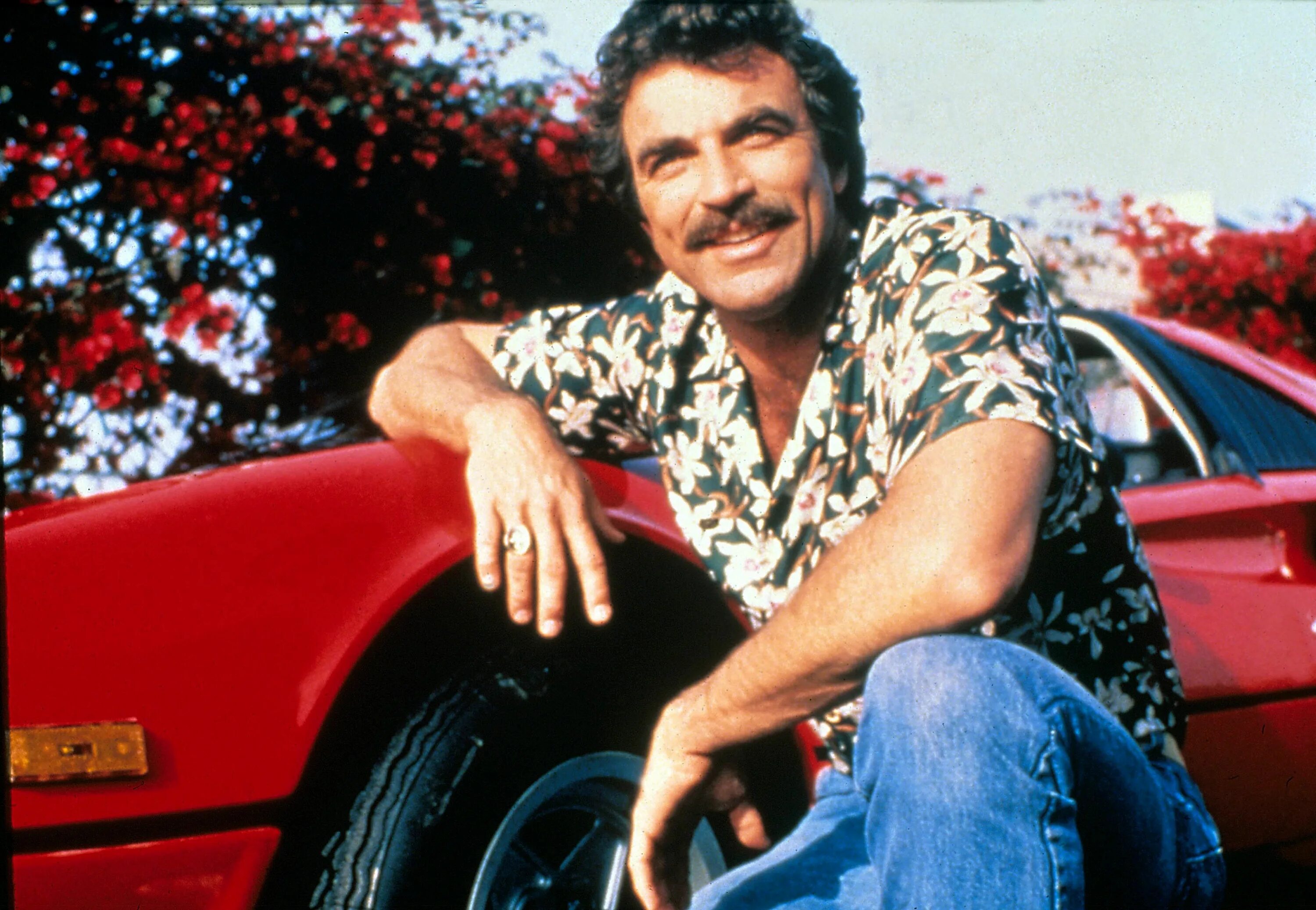 Magnum pi. Частный детектив магнум сериал. частный детектив магнум сериал 1980. том селлек магнум. magnum p.i. 1980.