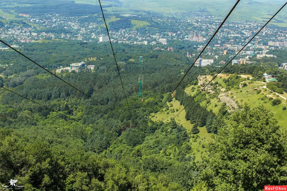 канатная дорога в кисловодске. канатная дорога в кисловодске. курортный парк кисловодск фуникулер. кисловодский парк канатная дорога. кисловодск парк фуникулер.
