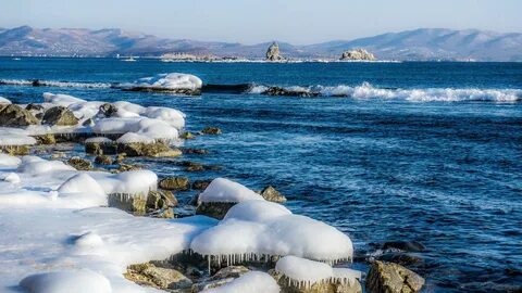 Теплое море зимой страны