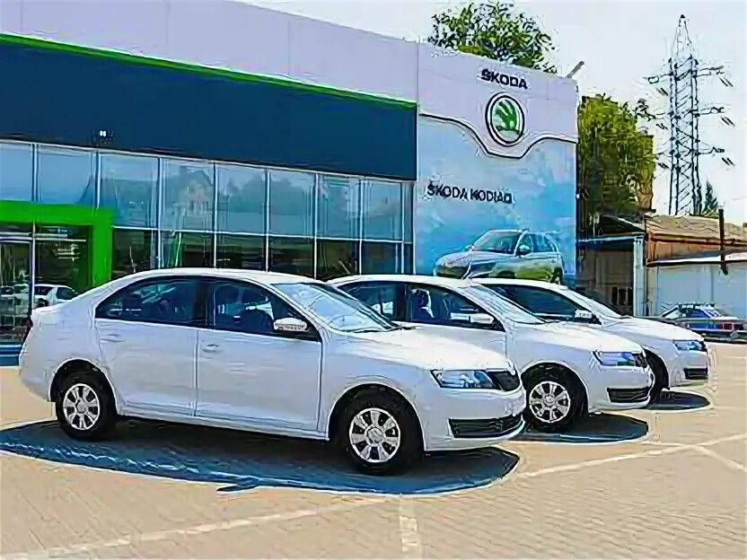 Аренда авто шахты. Аренда авто шахты. Автосалон лада. Тойота авенсис белая. Данные об автомобиле mitsubishi.