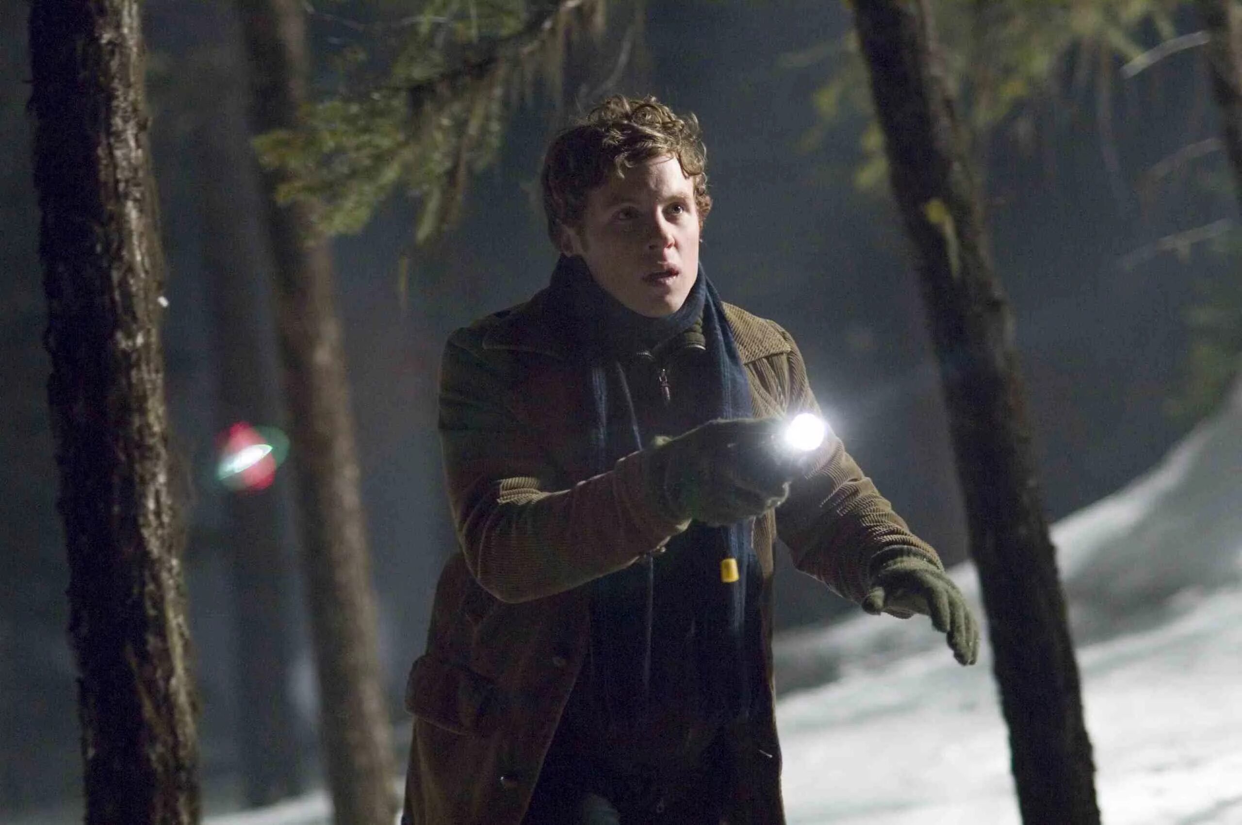 Фильм пронизывающий ветер 2007. Chill movies. Эмили блант ледяной ветер. Фильм пронизывающий ветер 2007. Призраки фильм 2007 эмили блант.