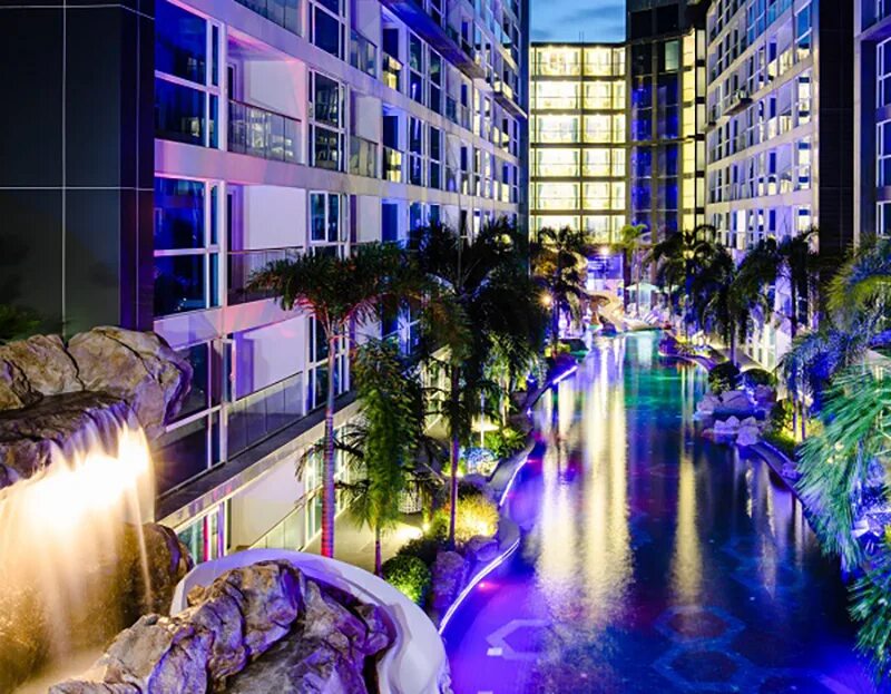 Centara adventure a t. Паттайя Таиланд центара. Центара Паттайя 4. Centara Azure Hotel Pattaya. Таиланд Centara Nova Hotel & Spa Pattaya 4*.