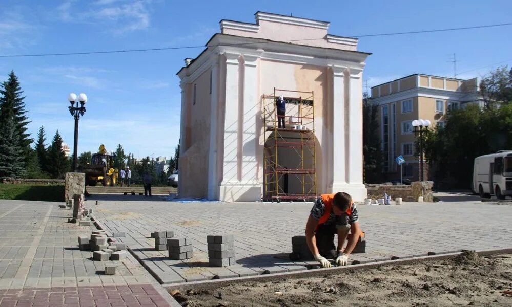Ленинский округ города омска. Амурский поселок- фото омск достопримечательности. Омск соборная площадь (омск). Омск фото города. Портал города омска.