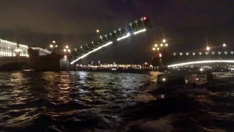 Время развода литейного моста 2022