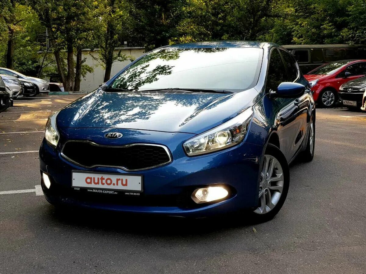 Киа сид хэтчбек 2013. Kia Ceed 2013 хэтчбек. Kia Ceed 2 2013. Кия СИД хэтчбек 2013. Kia Ceed 2013 синий.