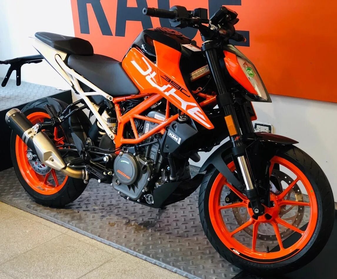 KTM 390 Duke ABS. KTM super Duke 390. Мотоцикл KTM 390 Duke 2020.