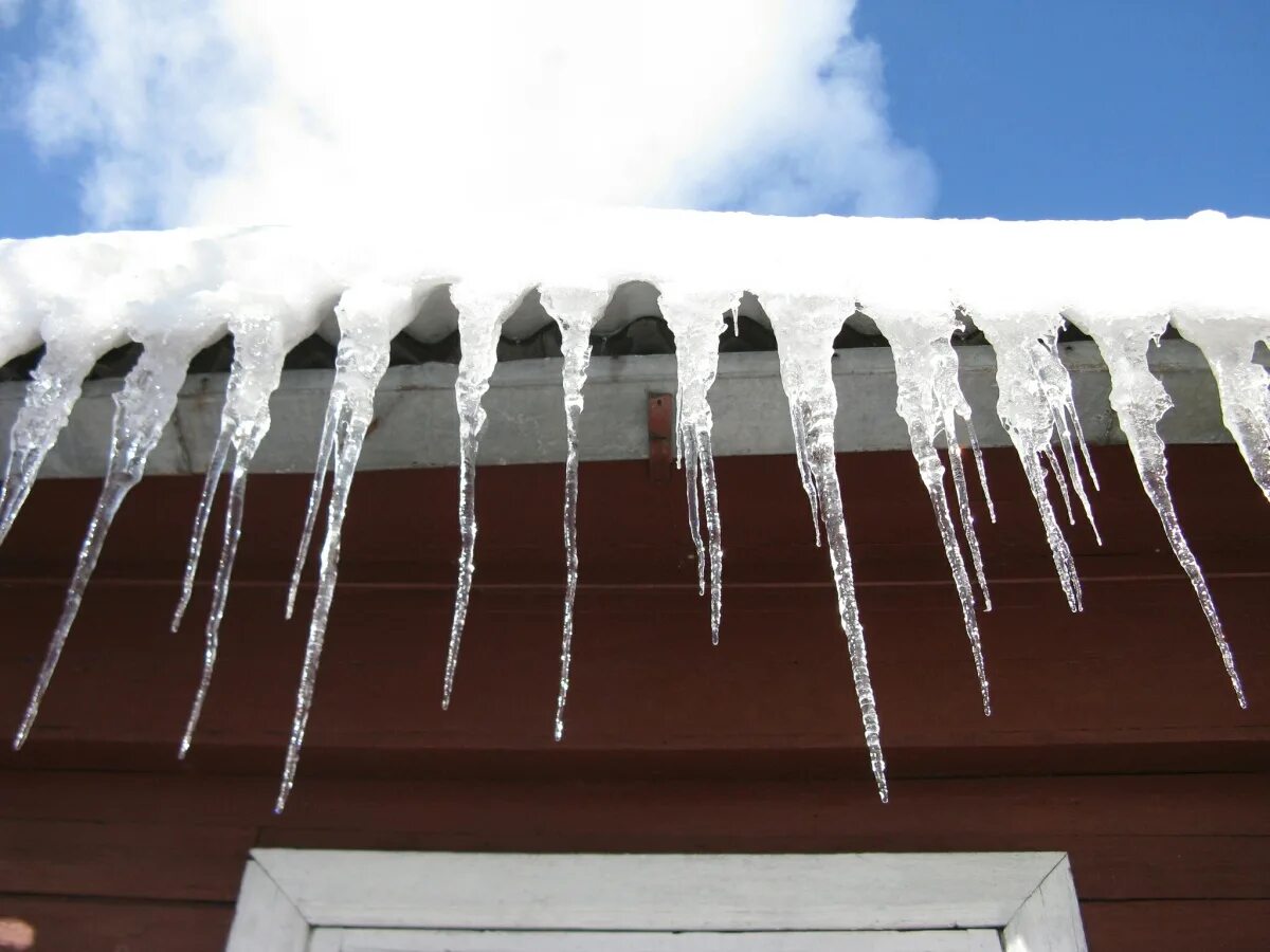 Сосульки для детей в детском саду. Весенняя капель с крыш. Красивые сосульки. Рисование сосульки. Занятие сосулька.