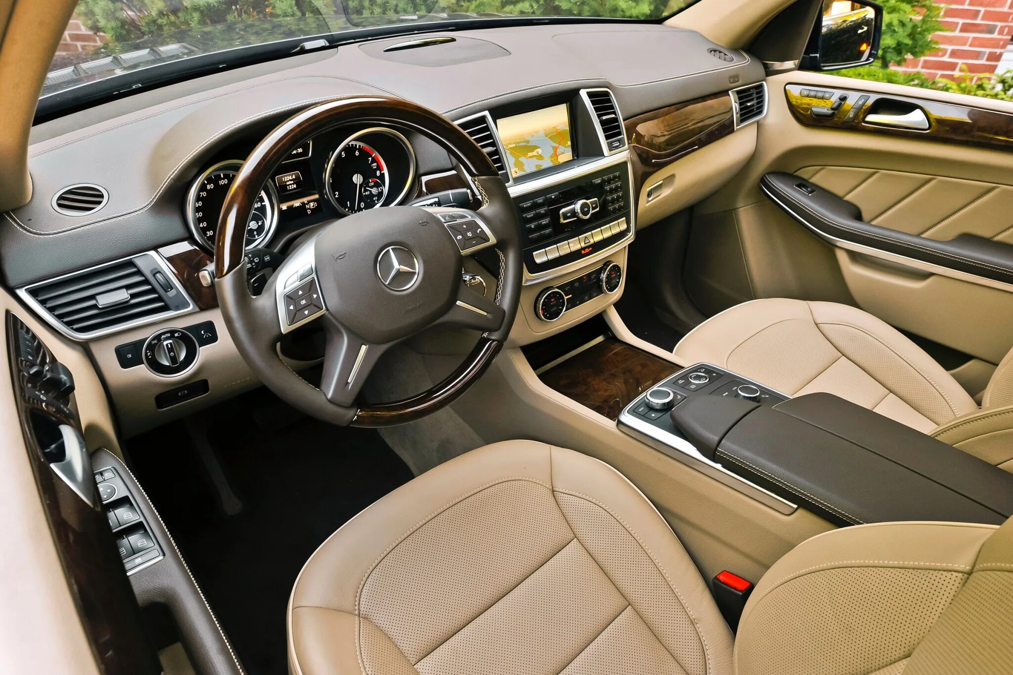 Mercedes-Benz GL 450 US-spec (X166) '2015 - DRIVE2