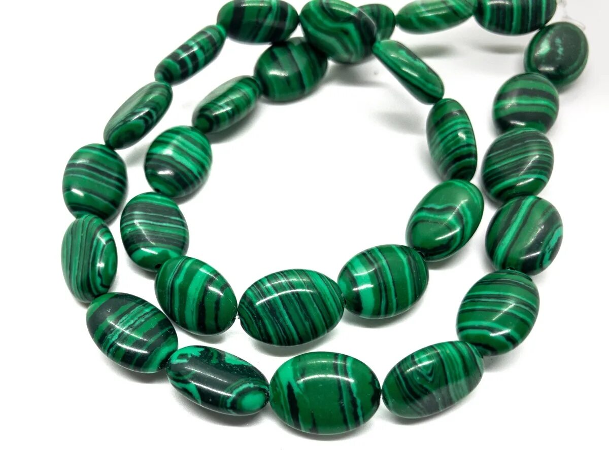 Бусы из малахита 055-mo. Нефритовое стекло для часов. Нефритовое стекло. Жадеит голубой бусины. Авантюрин персиковый.