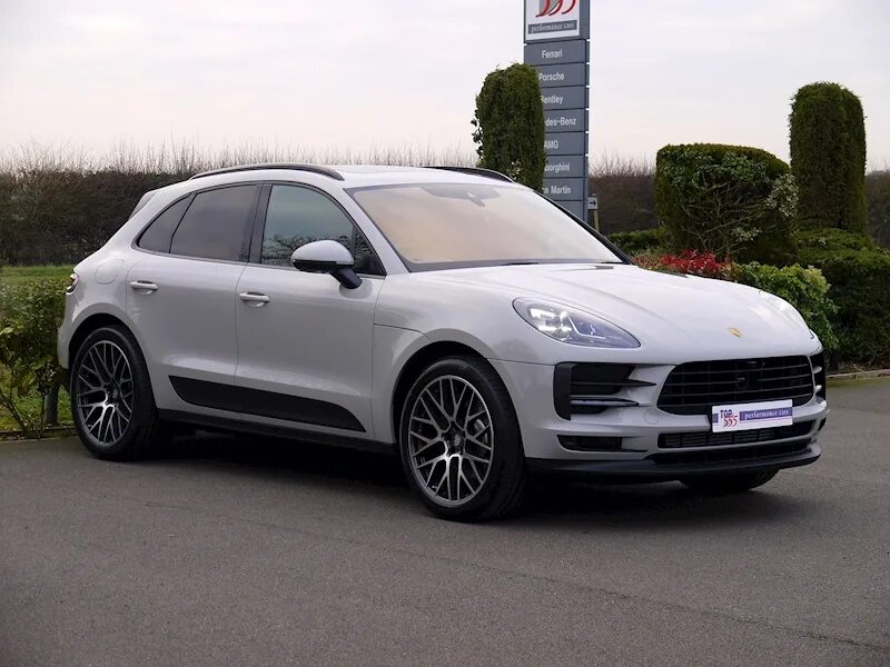 Amore 2 macan. Porsche Macan 2. Порше Макан 2.0. Порше Макан серый. Порше Макан 2017 2.0.