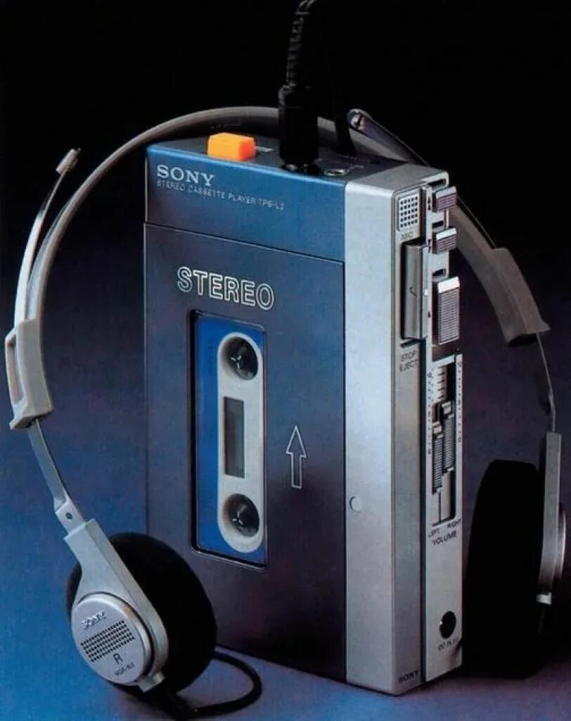 Sony Walkman TPS-l2 кассетный. Кассетный плеер Sony Walkman TPS-l2. Sony Walkman TPS-l2 1979. Плеер кассетный сони 90.