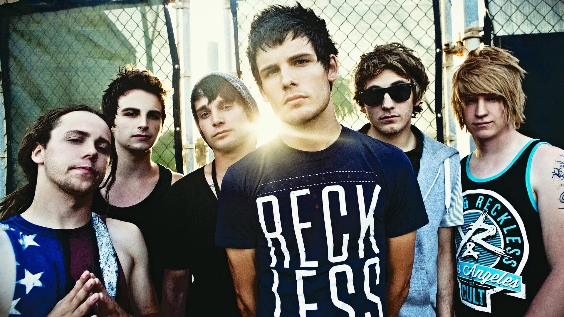 Группа i see Stars. I see Stars вокалист. Дэвин Оливер i see Stars. Группа 1 5 кг