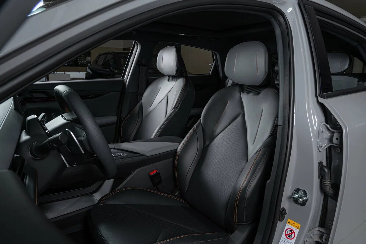 Тест драйв changan uni-k 2021 2022г. Changan uni v разгон. Changan uni v разгон. Китайские седаны 2022. Changan uni-v 2022 салон.