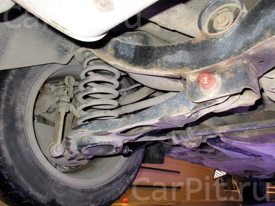 Задняя подвеска куга. Задняя подвеска развал Форд фокус 1. Передние колеса развал Форд фокус 1. Фф2 развал задних колес.