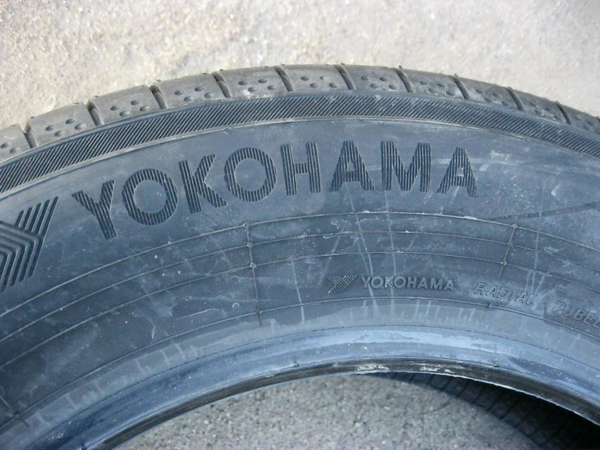 Шины Yokohama 185/65r15. Yokohama BLUEARTH ae50. Автомобильная шина Mentor m350a 185/65 r15 88h летняя. Yokohama 225/70r15c ry61 112/110r. Yokohama bluearth 185 65 r15 купить