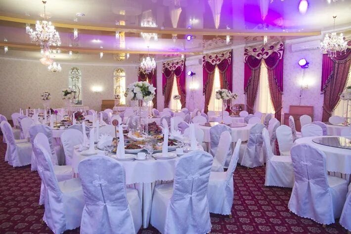 лампа, казахстан, актобе. ближайшую неделю в актобе. город актюбинск казахстан. актобе площадь города. ночной актобе.