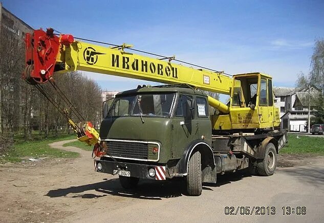 Автокран калининец. Автокраны алтайский край. Маз ивановец 25. Маз алейск. Автокраны алтайский край.