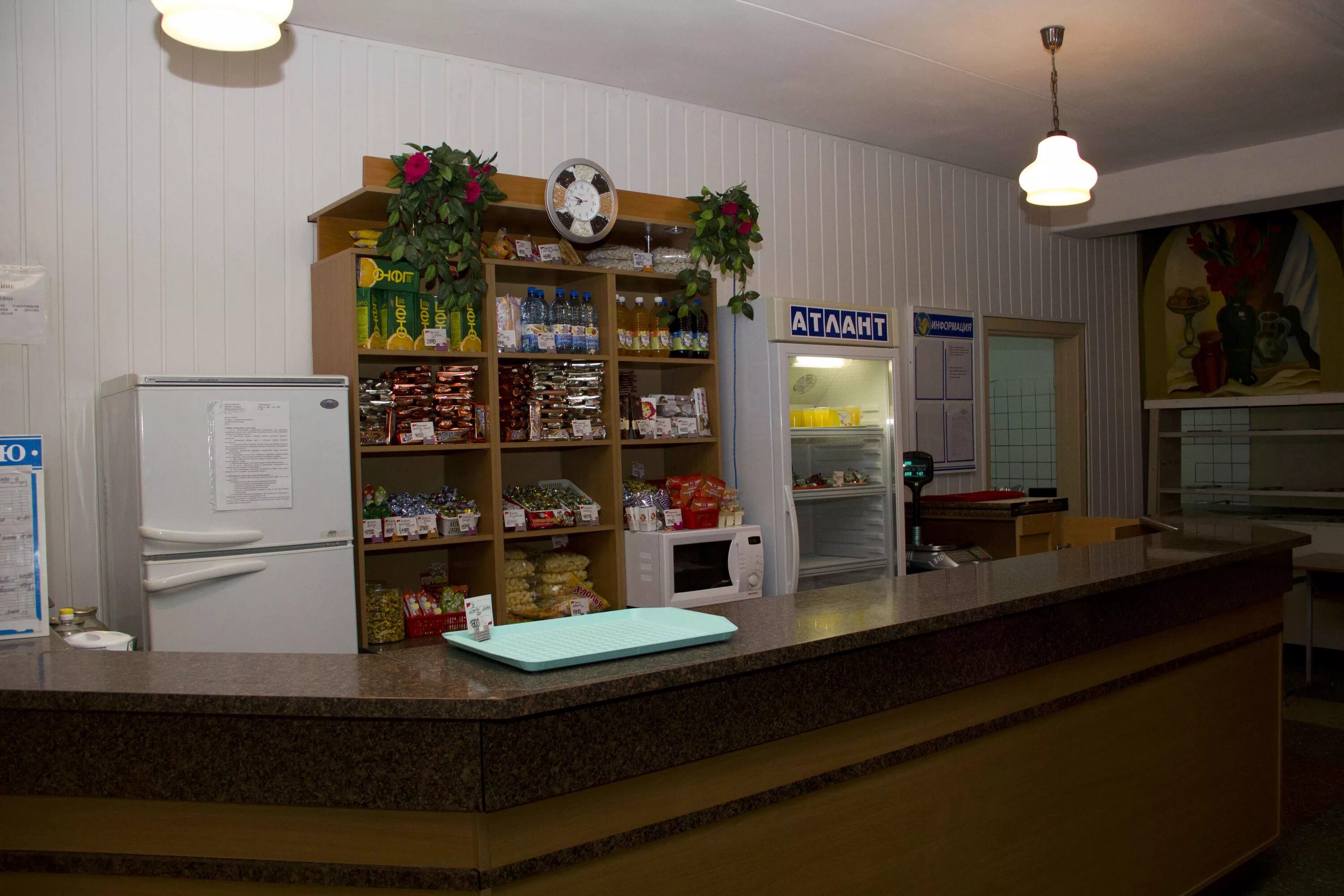 Буфет ресторан рязань. Буфеты в школьных столовых. Буфет фермер дагомыс. Буфет ул. Буфет в столовой.