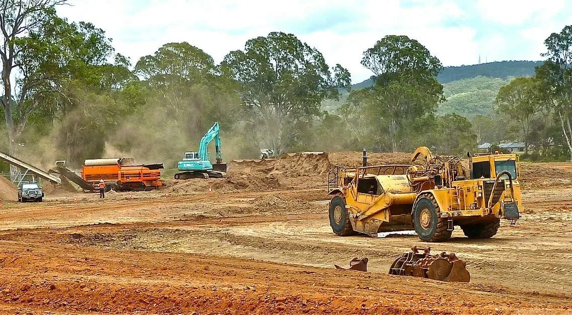 Clearing land. Land clearing. Clearing.