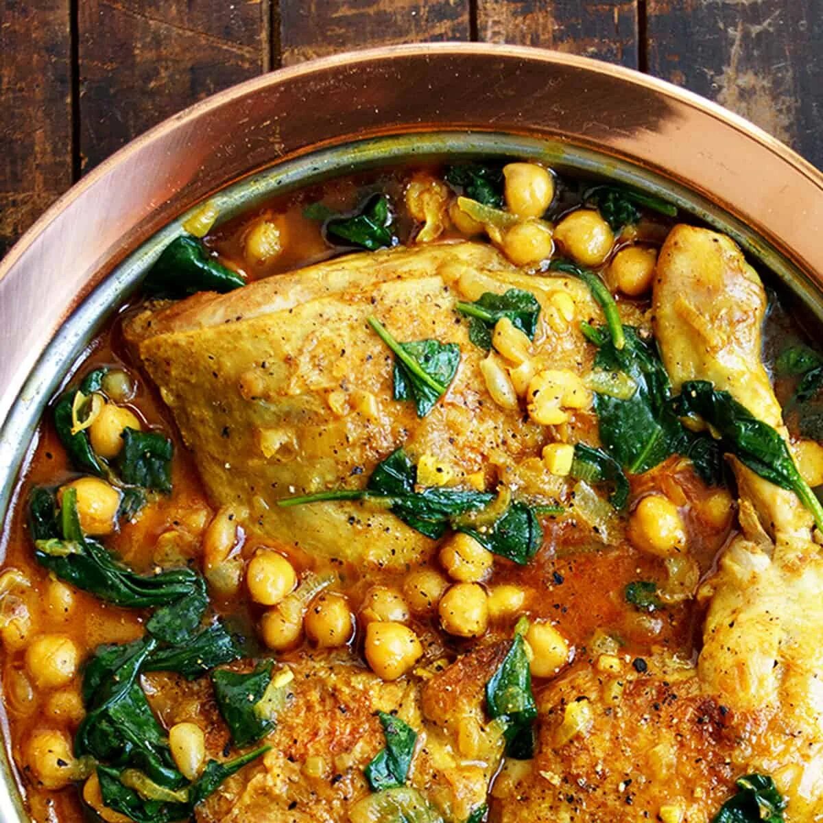 Chicken Spice. Chickpea Curry dish. Пицца курица карри. Chickpeas with.