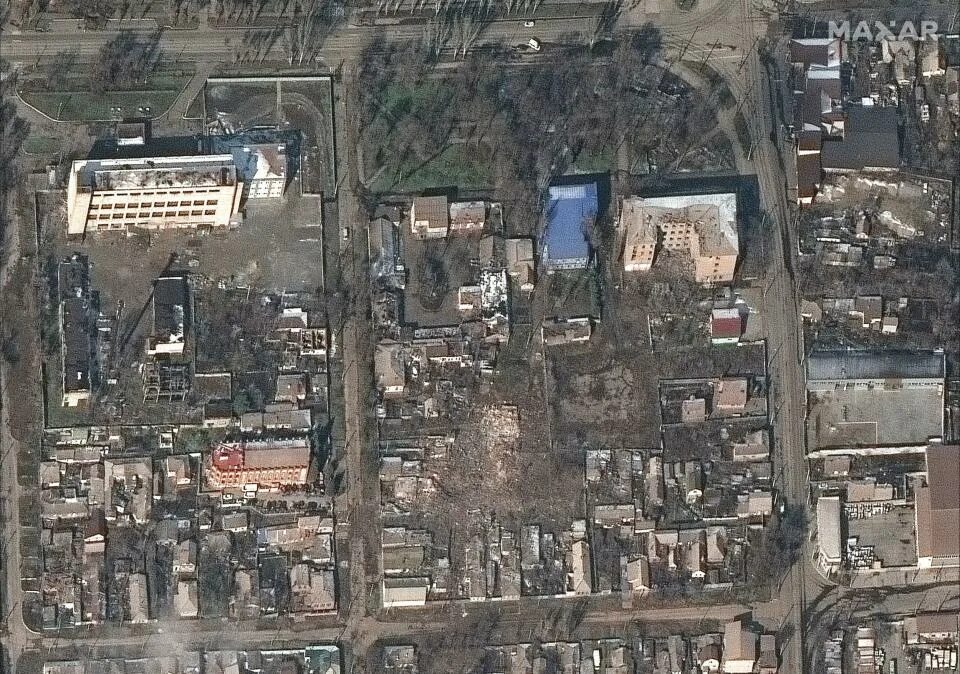 Maxar maps. Спутниковые снимки мариуполь maxar. мариуполь снимки со спутника. мариуполь разрушения со спутника. спутниковые снимки мариуполь 2025.