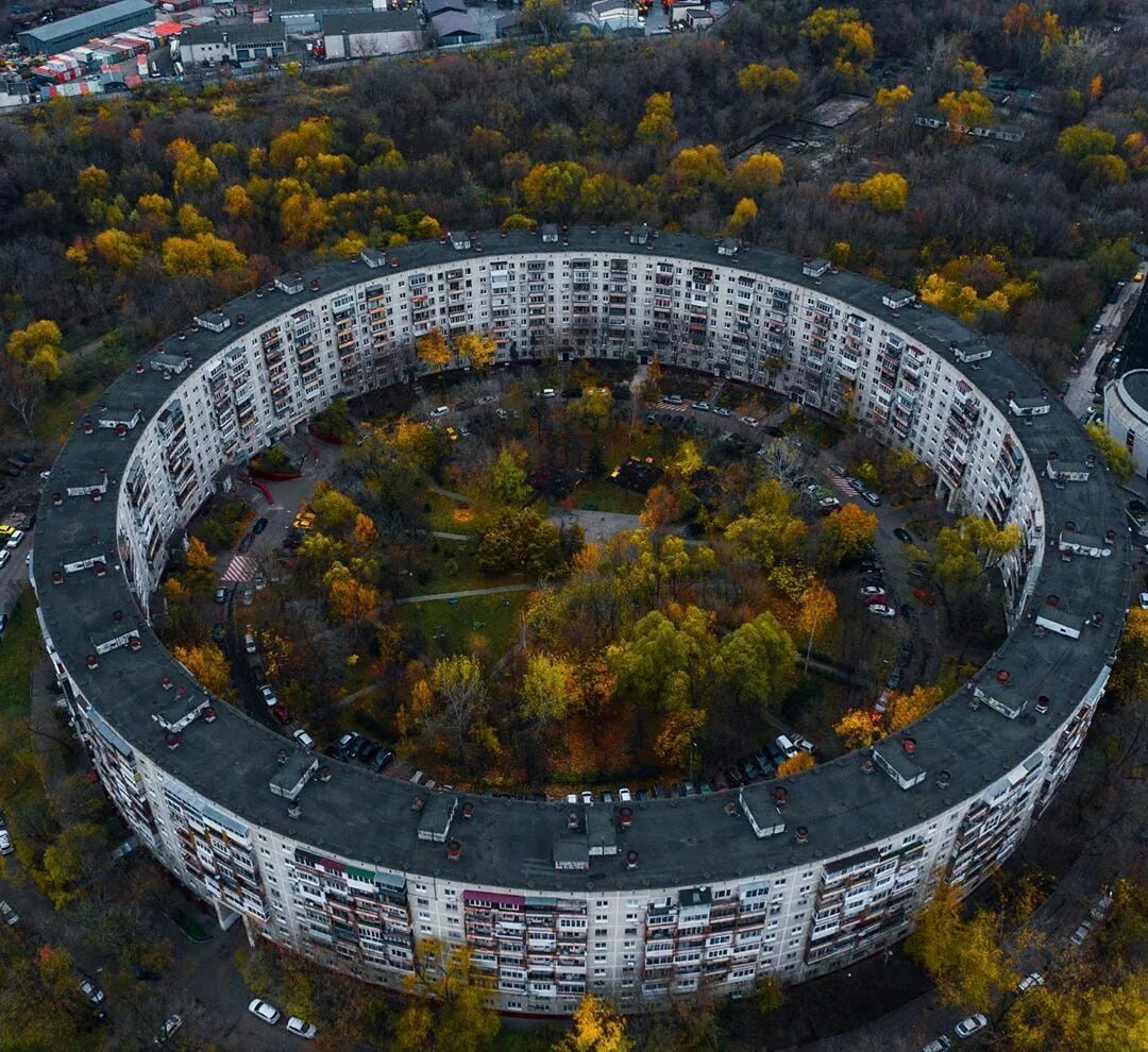 Улица Довженко Москва круглый дом. Круглый дом Очаково-Матвеевское. Круглый дом Довженко 6. Москва, улица Довженко, дом 6,.