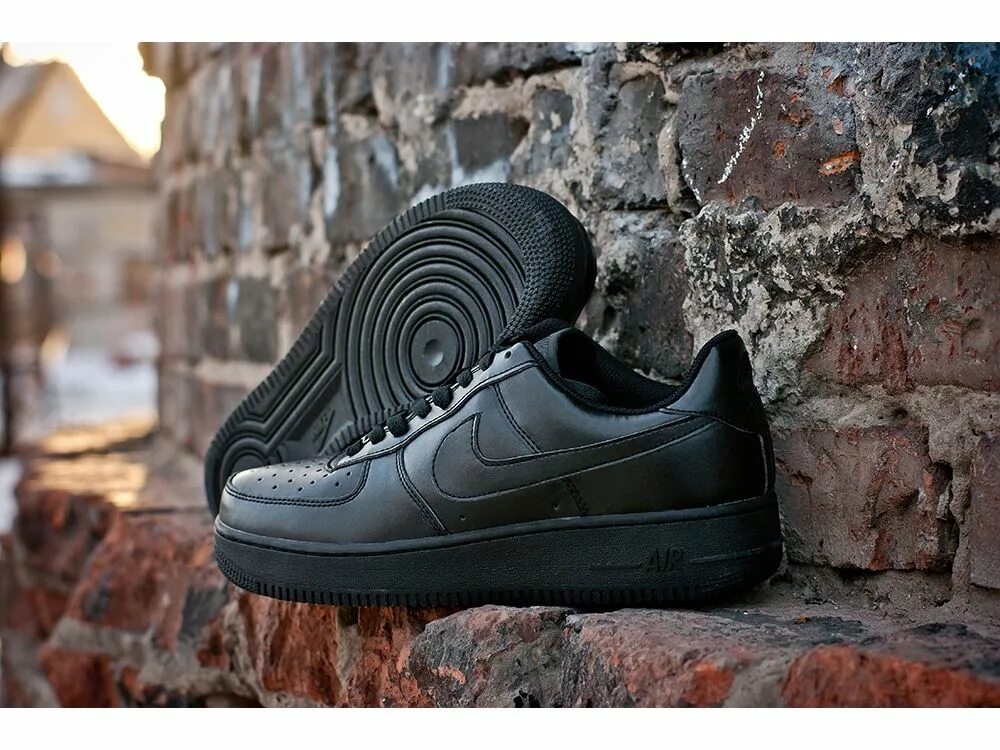 Найк форс 1 черные. Nike Air Force 1 Black. Nike Air Force черные. Air Force 1 черные. Найк АИР Форс 1 черные.